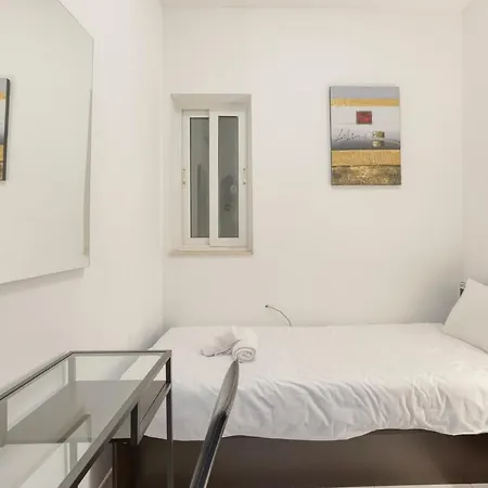 Charming 3br Sliema Apt Steps From The Promenade By 360 Estates Apartamento St Paul's Bay